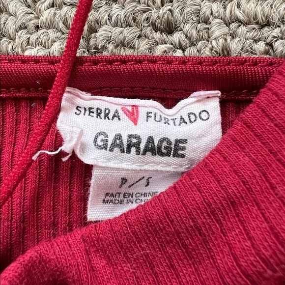 Tank/Tube top bundle - Picture 2 of 5